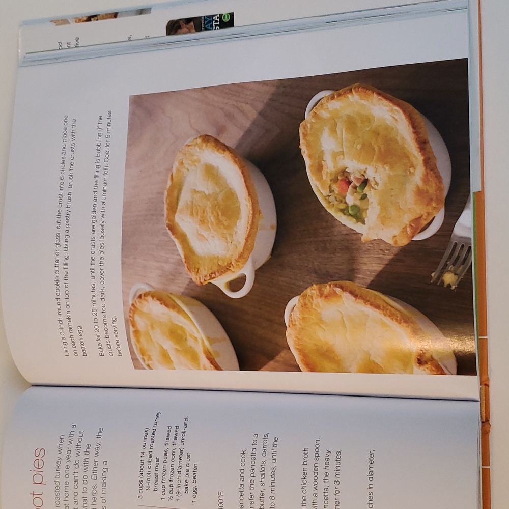 COOKBOOK Weeknights with Giada Quick Simple Recipes to Revamp Dinner 2012 1st Ed - Picture 6 of 6
